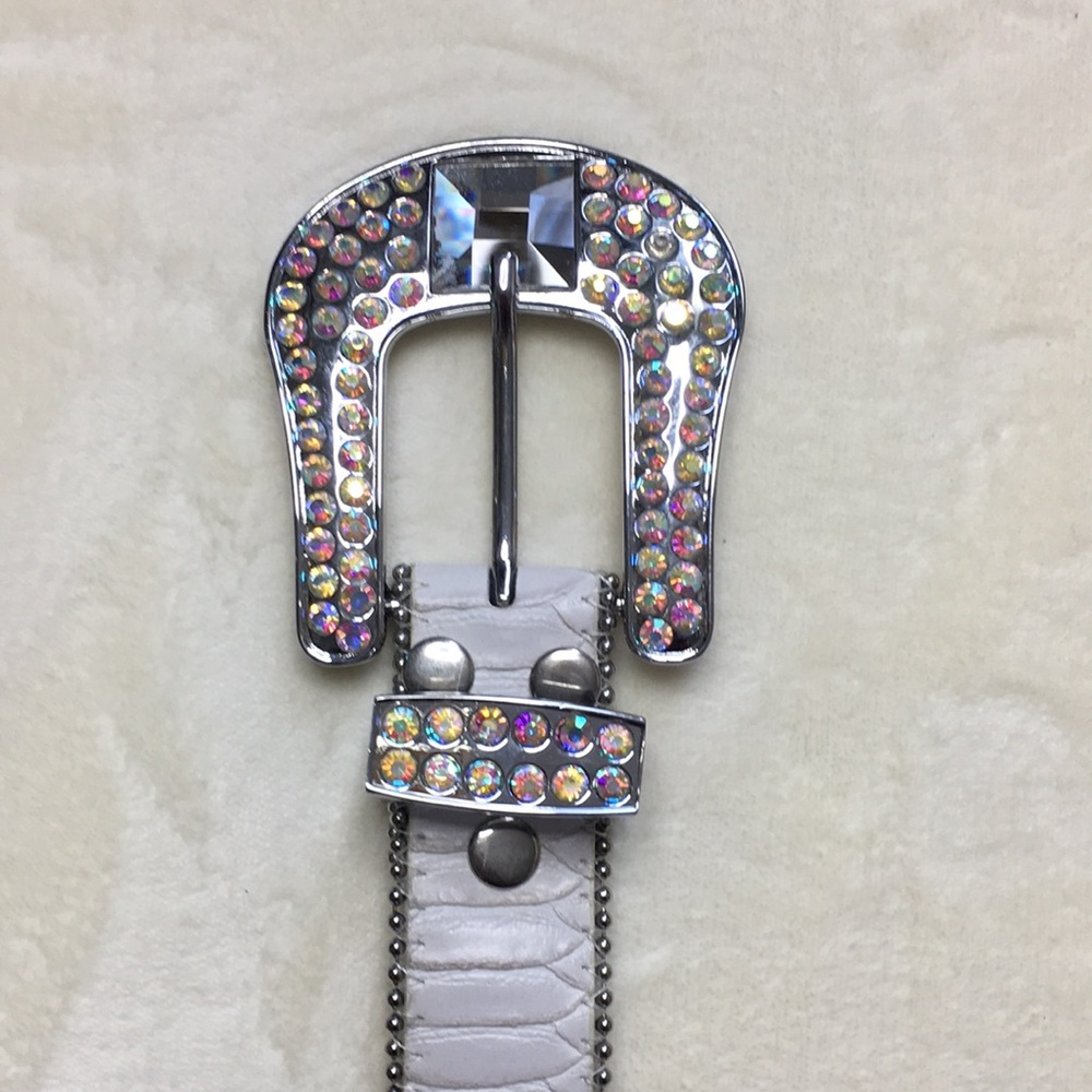 Very stylish western belt